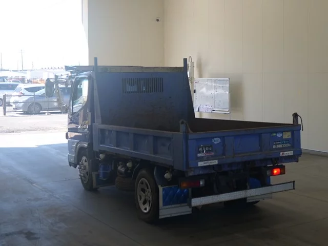 Mitsubishi Fuso Canter 2012