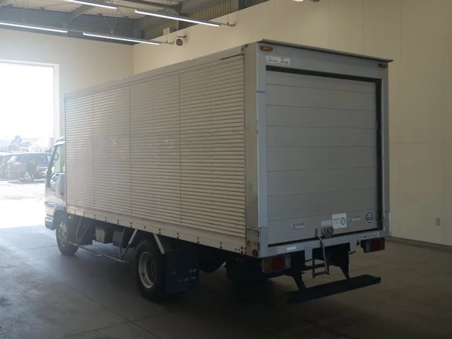 Isuzu Elf  с аукциона в Японии