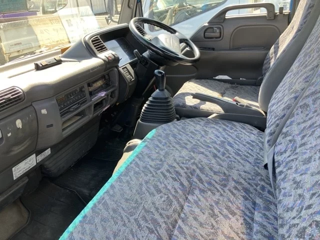 Isuzu Elf  с аукциона в Японии