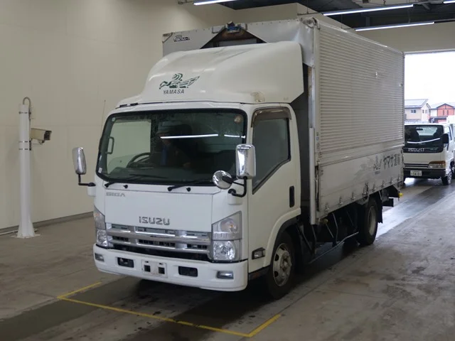 Isuzu Elf 2011