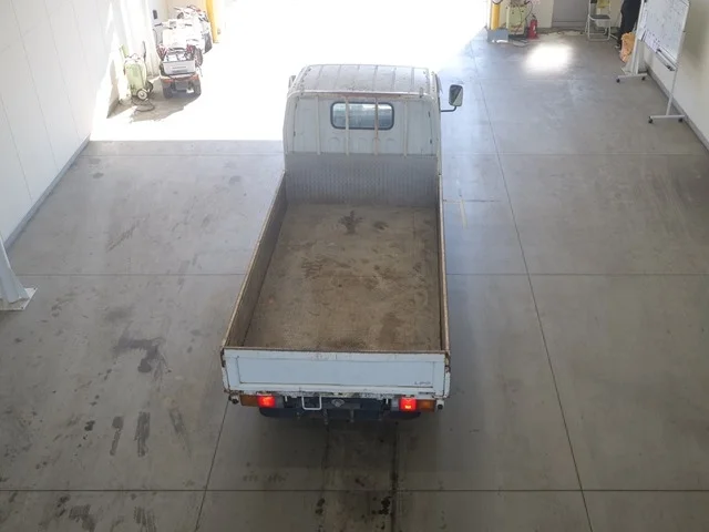 Mitsubishi Fuso Canter  с аукциона в Японии