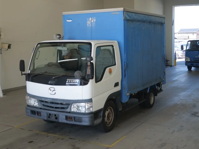 Mazda Titan 2004