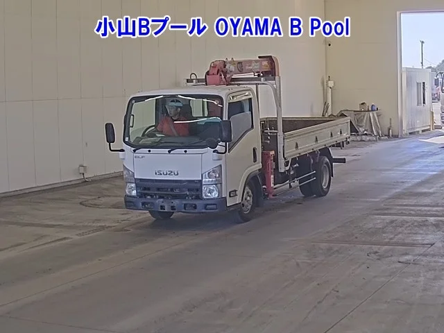Isuzu Elf 2014