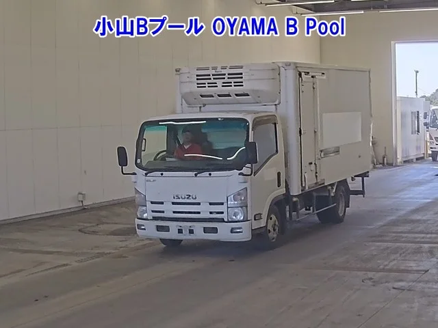 Isuzu Elf 2014