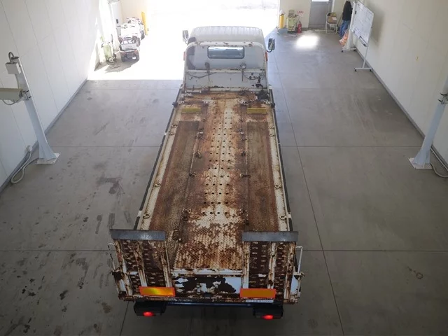 Toyota Dyna  с аукциона в Японии