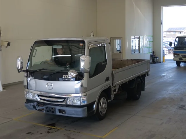 Mazda Titan 2001