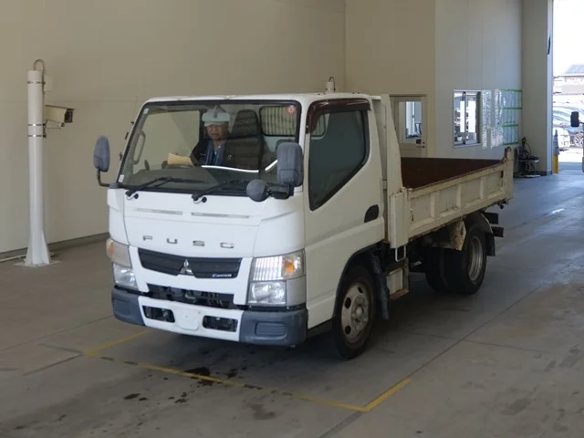Mitsubishi Fuso Canter 2015