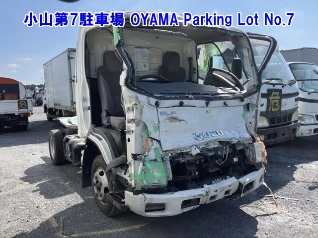 Isuzu Elf 2017