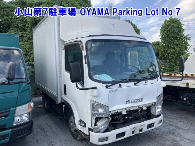 Isuzu Elf 2017