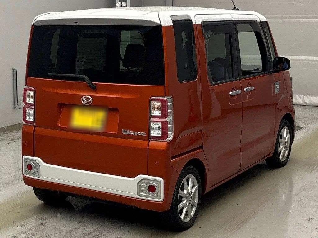 Daihatsu Wake 2021