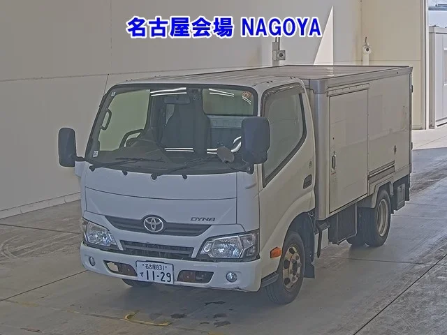 Toyota Dyna 2018