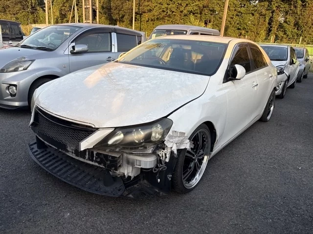 Toyota Mark X 2010