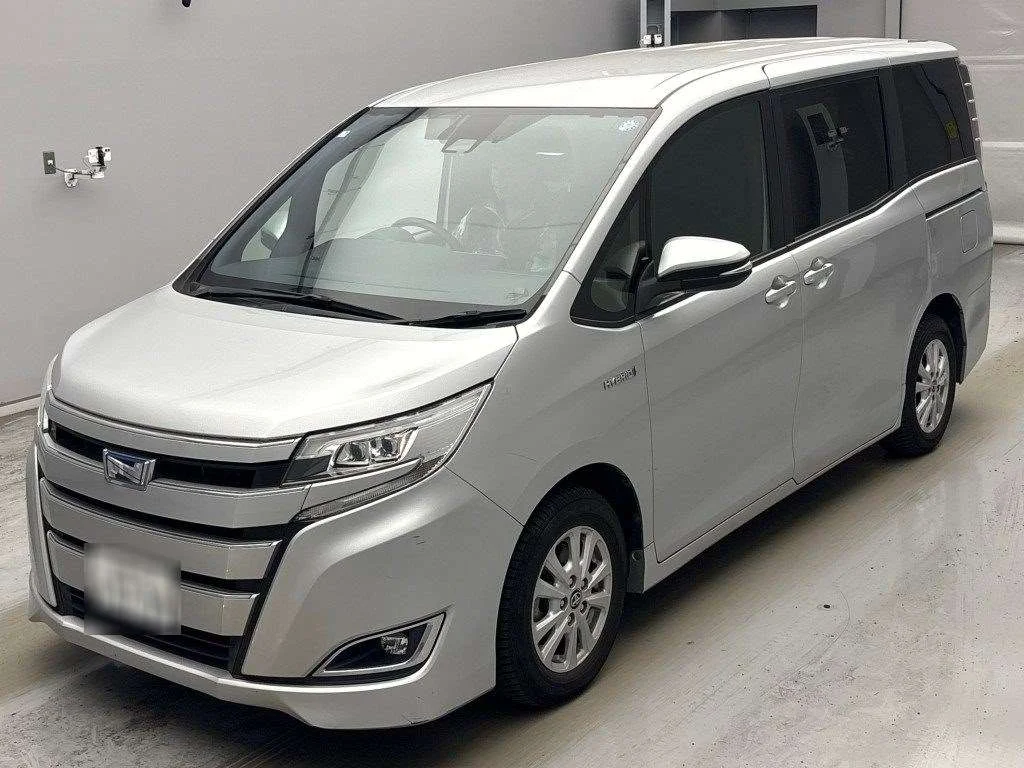 Toyota Noah 2017