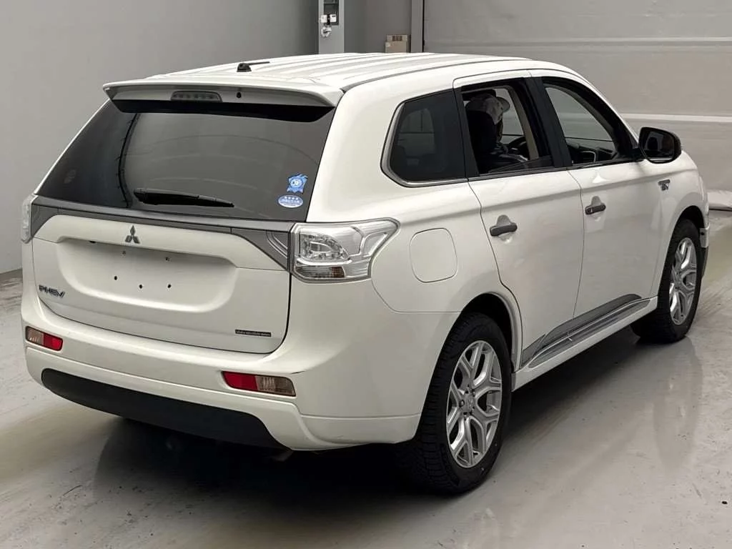 Mitsubishi Outlander 2013