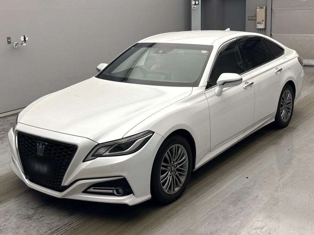 Toyota Crown 2021