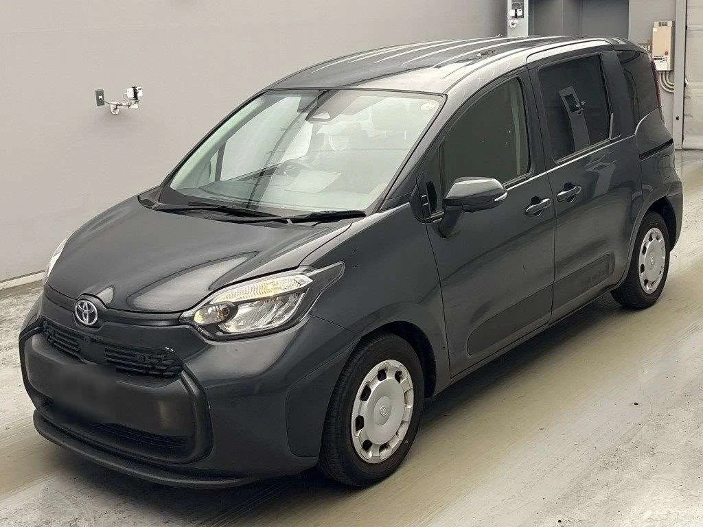 Toyota Sienta 2022