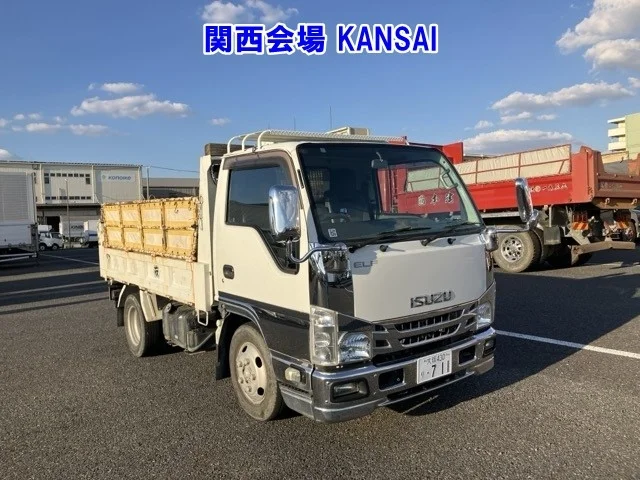 Isuzu Elf 2018