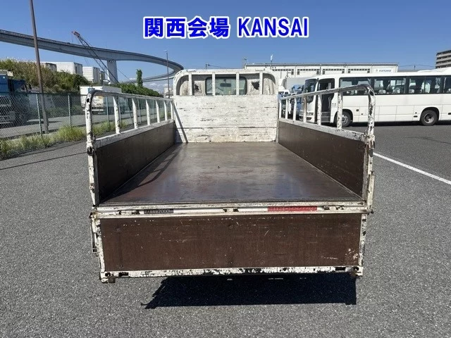Hino Dutro  с аукциона в Японии