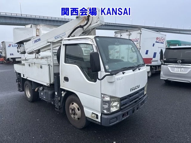 Isuzu Elf 2010