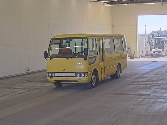 Mitsubishi FUSO ROSA  с аукциона в Японии