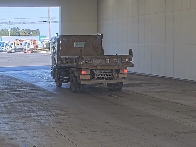 Nissan UD  с аукциона в Японии