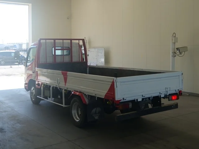 Toyota Dyna  с аукциона в Японии