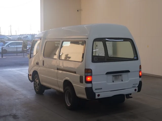 Toyota Dyna  с аукциона в Японии