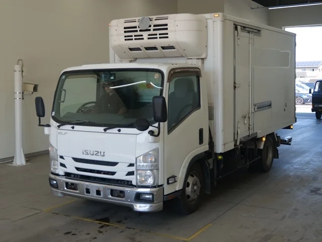 Isuzu Elf 2015