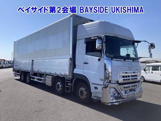 NISSAN DIESEL (UD) QUON  с аукциона в Японии