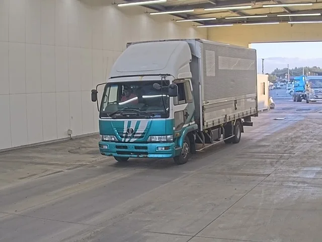 NISSAN DIESEL (UD) CONDOR  с аукциона в Японии