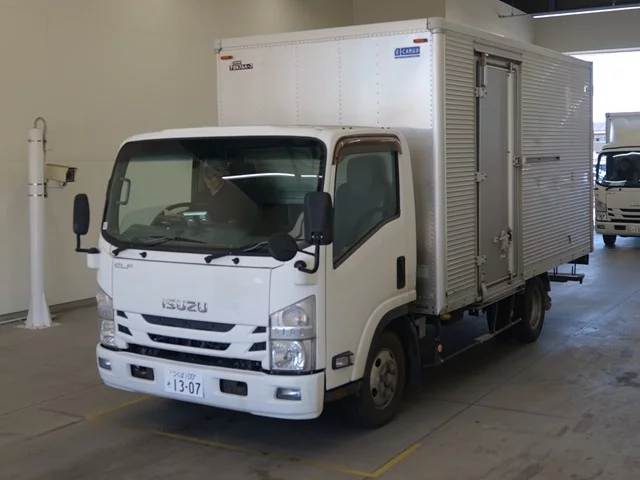 Isuzu Elf 2015