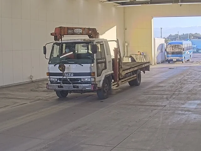 Isuzu Forward  с аукциона в Японии