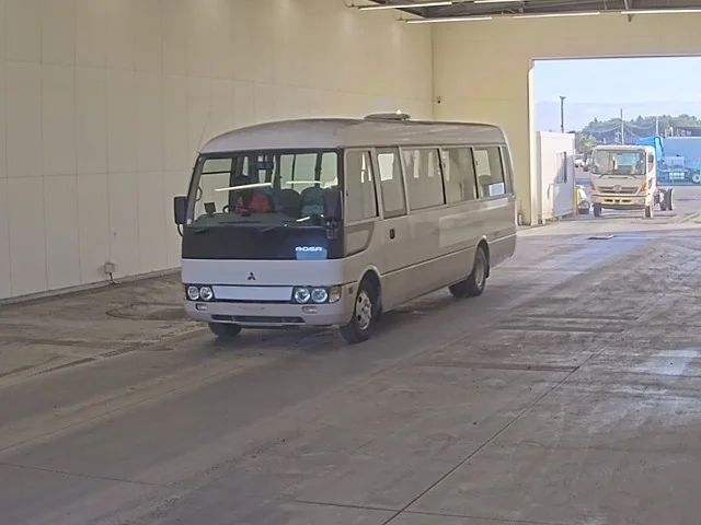 Mitsubishi FUSO ROSA  с аукциона в Японии