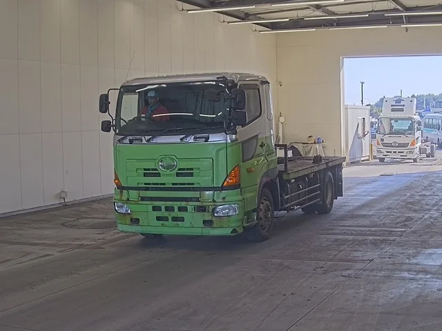 Hino Profia  с аукциона в Японии