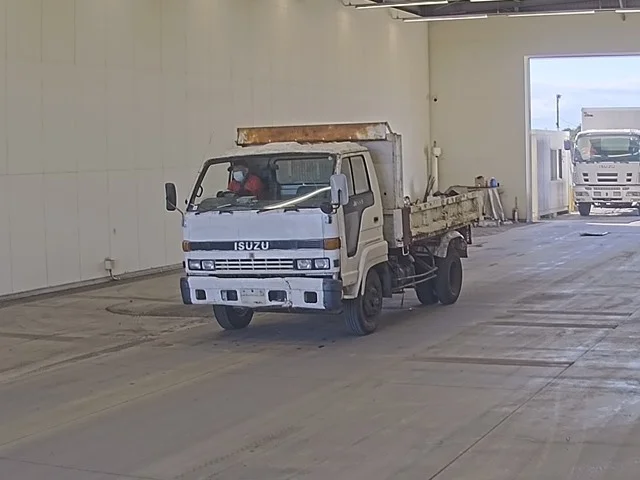 Isuzu FORWARD JUSTON  с аукциона в Японии