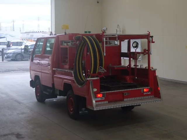 Toyota Dyna  с аукциона в Японии