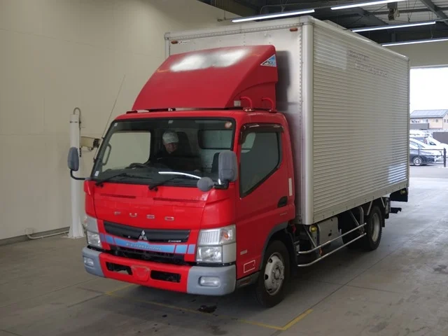 Mitsubishi Fuso Canter 2012