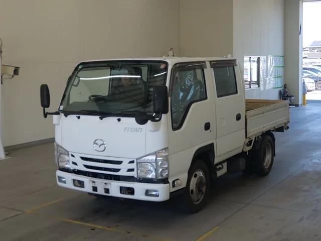 Mazda Titan 2016
