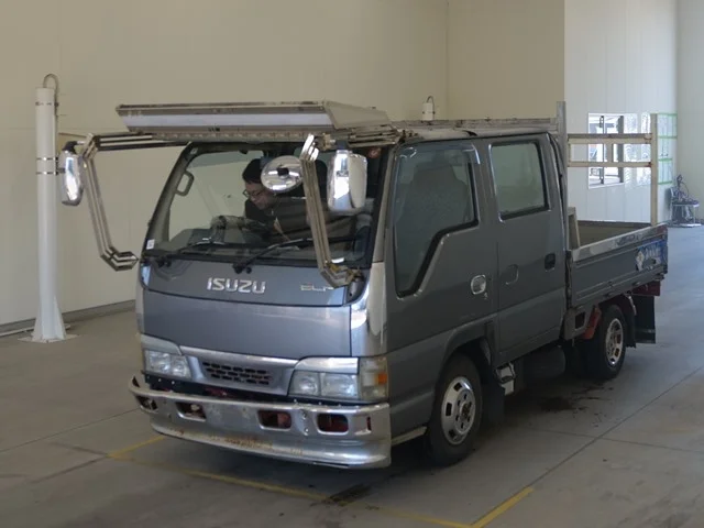 Isuzu Elf 2003