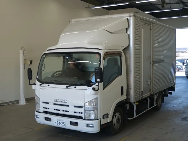 Isuzu Elf 2014