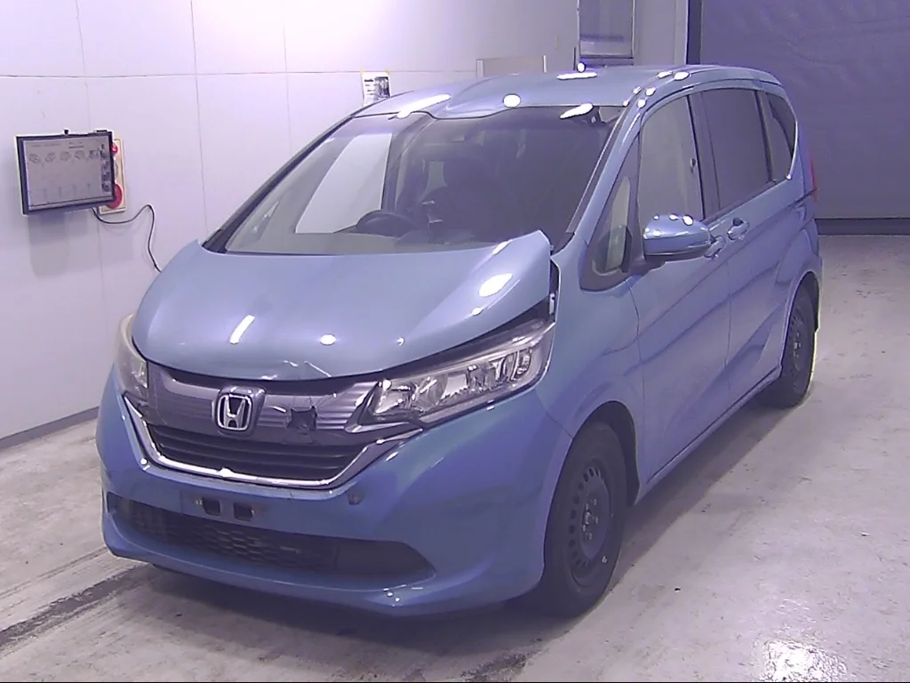 Honda Freed  с аукциона в Японии