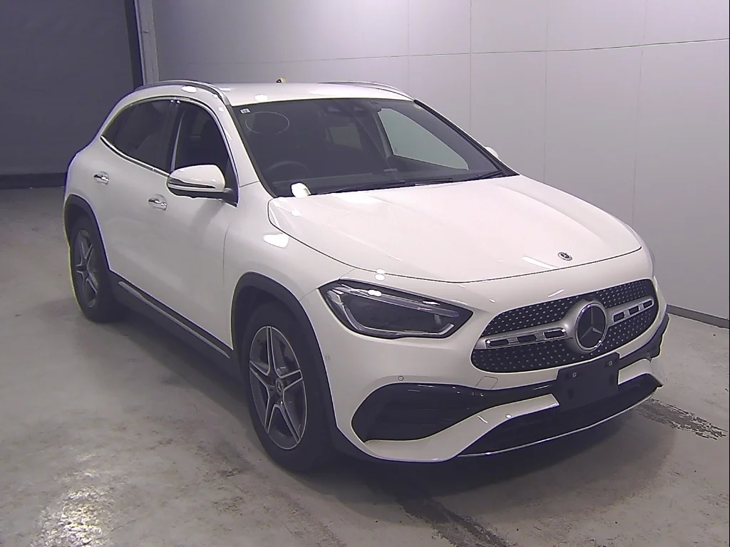 Mercedes-Benz GLA  с аукциона в Японии
