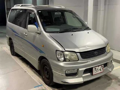 Toyota Lite Ace Noah