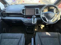Цена авто Honda Stepwgn с аукционов Японии, номер кузова RK5, пробег 261 000, оценка 6