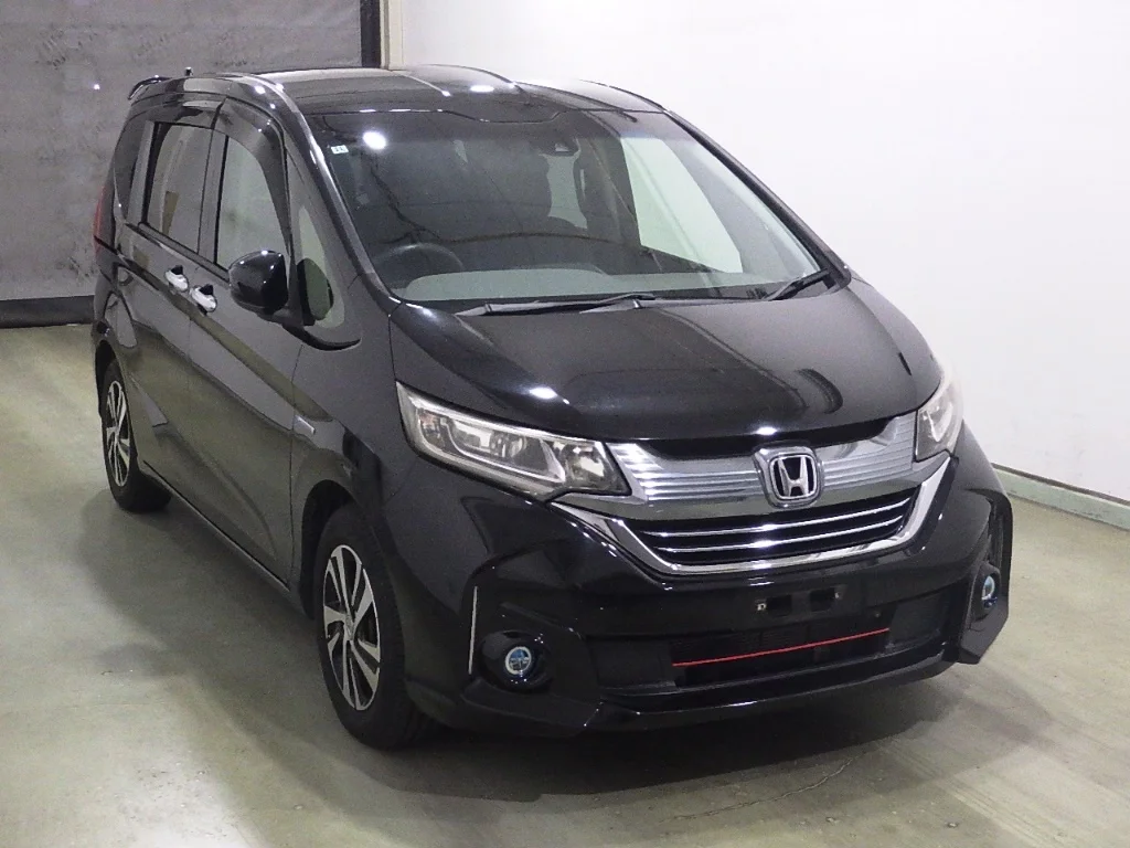 Honda Freed  с аукциона в Японии