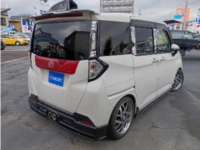 TOYOTA TANK