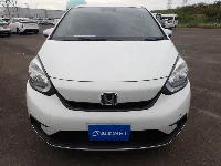 Цена авто Honda Fit с аукционов Японии, номер кузова GR2, пробег 252 000, оценка 4