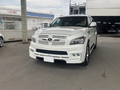 INFINITI QX56