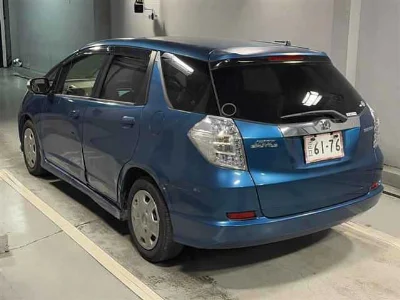 HONDA FIT SHUTTLE