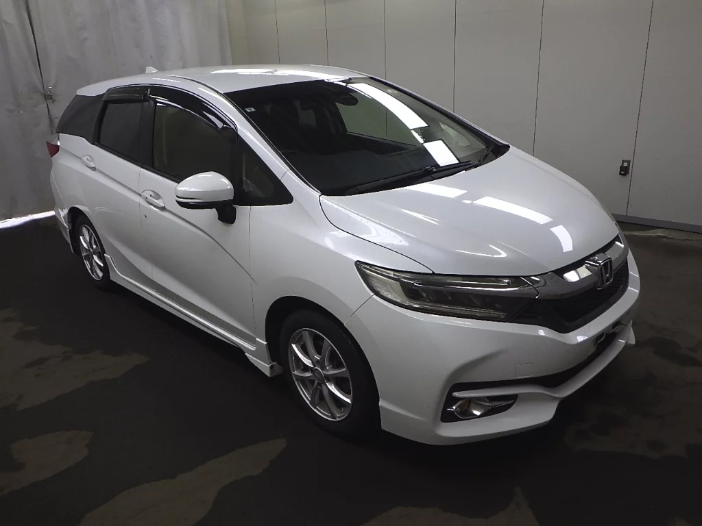 Honda Shuttle  с аукциона в Японии